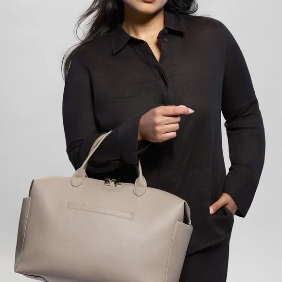 Chic Beige Women's Baby Bag - Picture 5 of 6